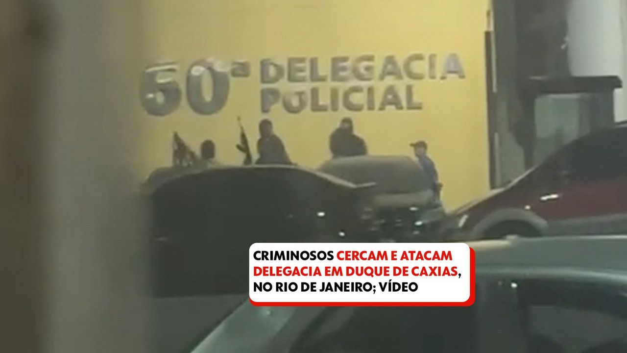 VÍDEO: veja o momento em que os criminosos cercam a delegacia